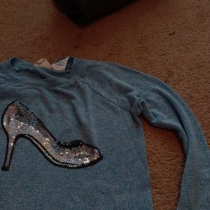Light blue sweater w/sequin Cinderella shoe